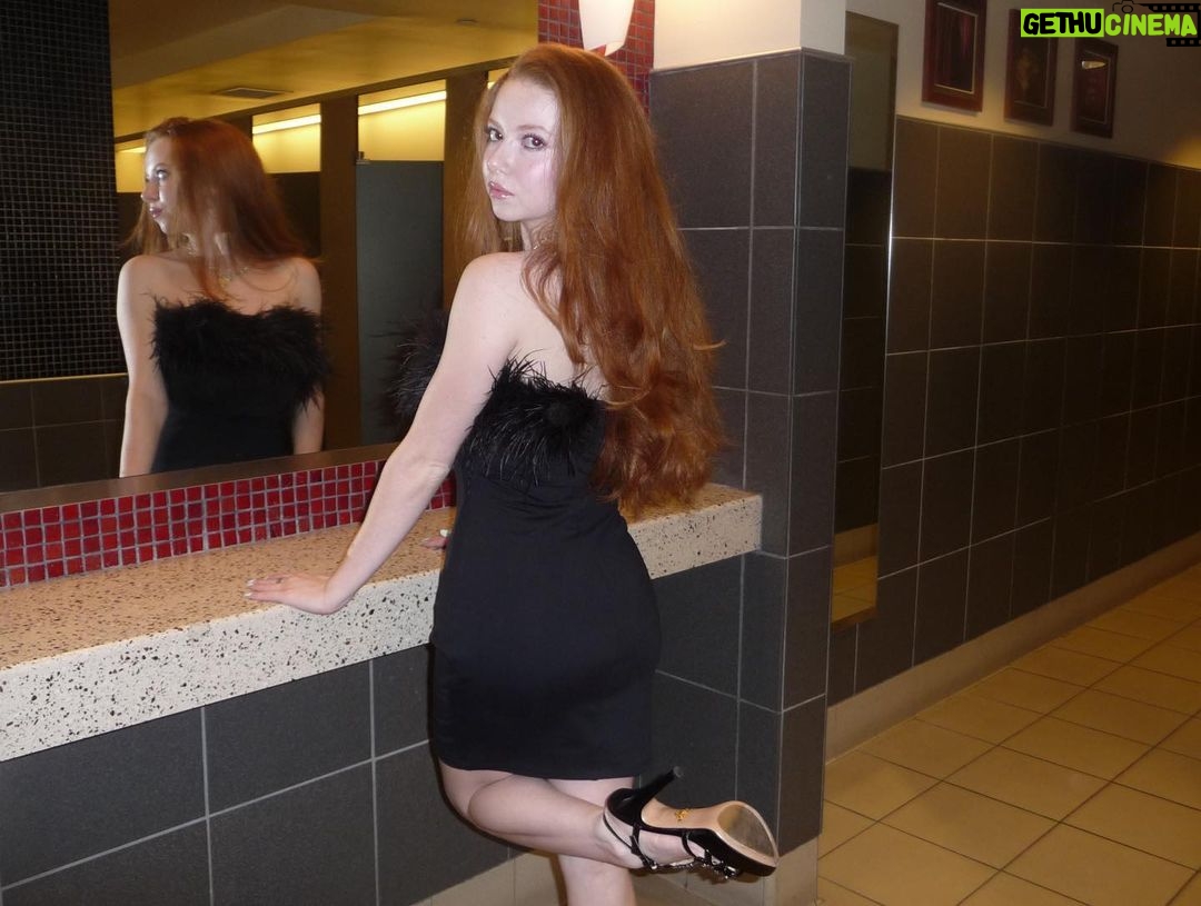 Francesca Capaldi Instagram - Digital Cam on the Gram