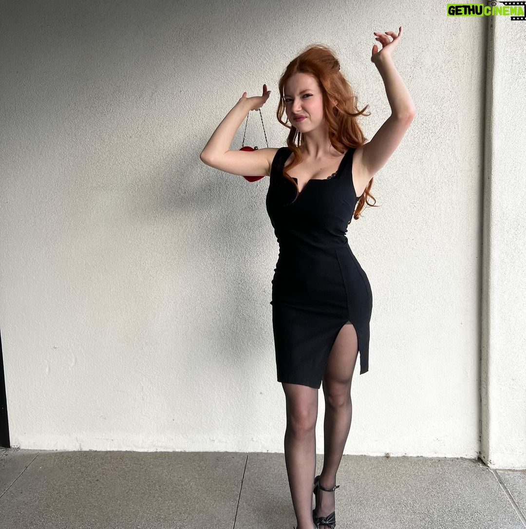 Francesca Capaldi Instagram - “Fran”cesca Fine ♥️