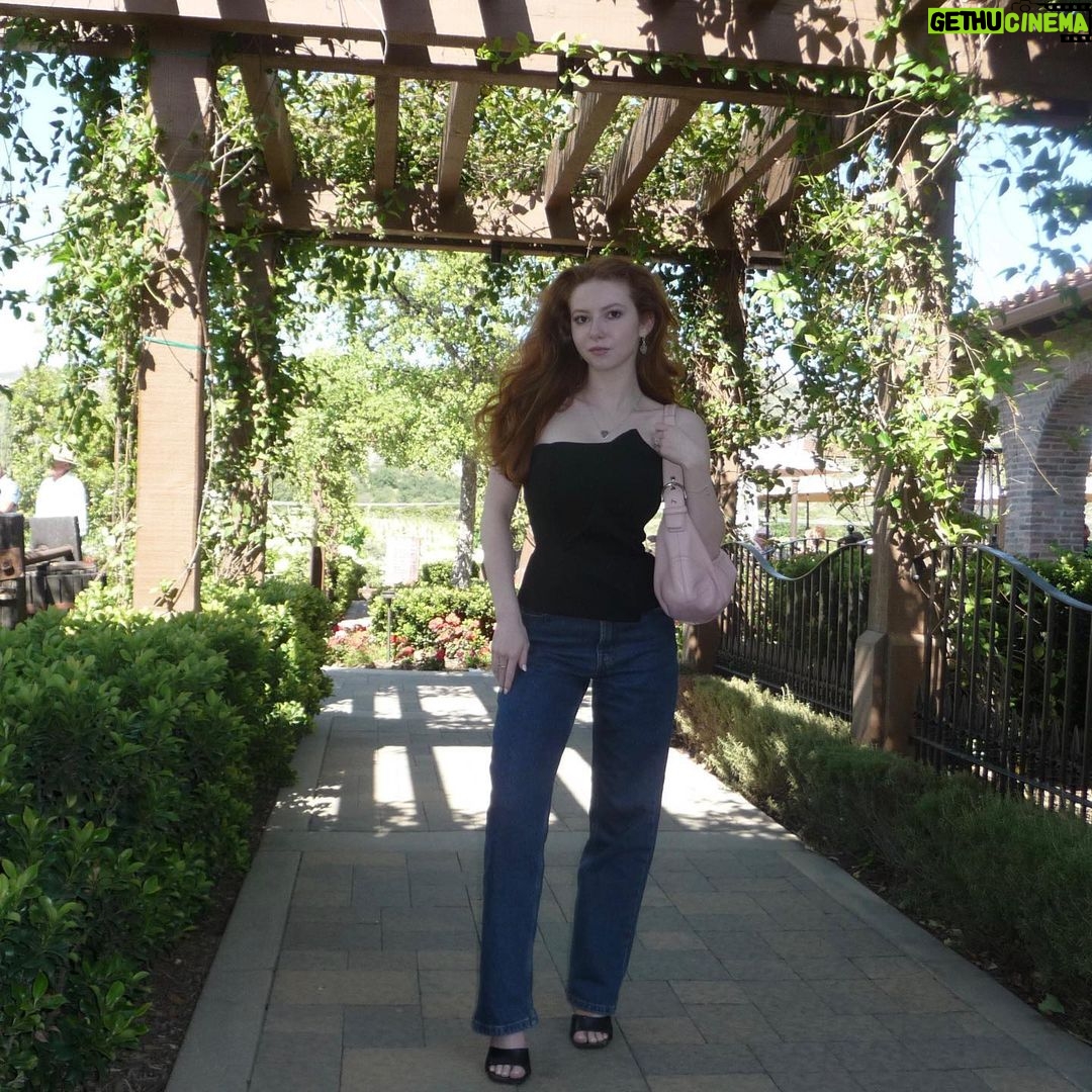 Francesca Capaldi Instagram - Luv to luv u