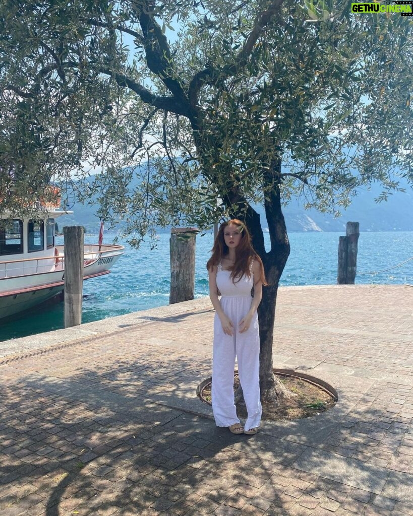 Francesca Capaldi Instagram - La dolce vita sul Lago di Garda❣️ Lake Garda, Italy