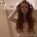 Francesca Capaldi Instagram - Bathroom Lip sync pt.2