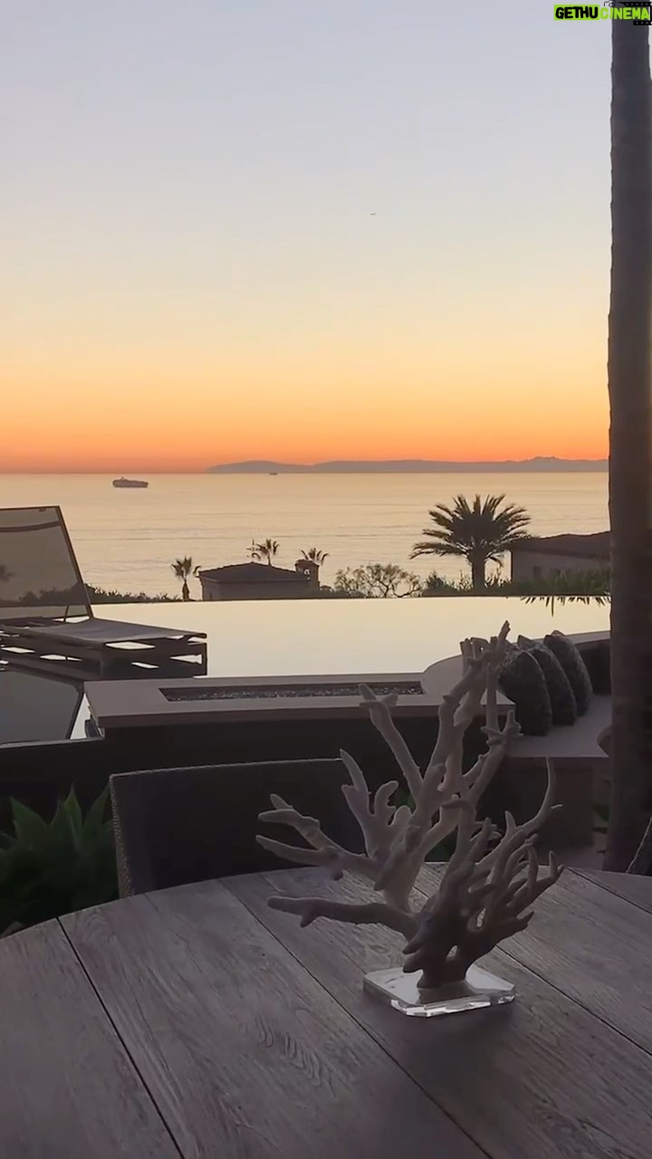 Francesca Capaldi Instagram - All I wanna do is drink coffee by the beach… Newport Beach, California