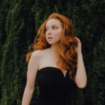 Francesca Capaldi Instagram - What’s should I be for Halloween? 👻 📸@maiyabuckphoto