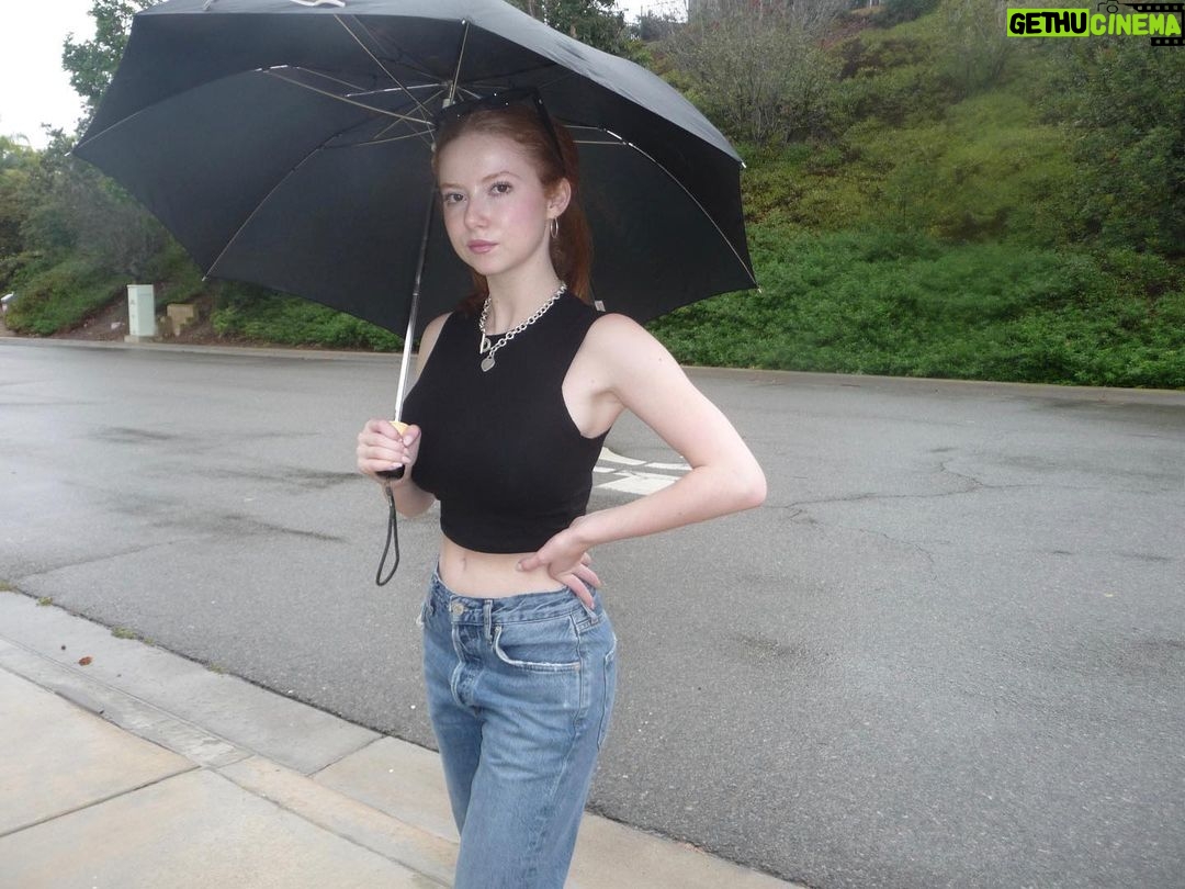 Francesca Capaldi Instagram - Rain on me 🌂