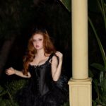 Francesca Capaldi Instagram - Channeling my inner swan queen 🖤🦢 #blackswan