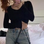 Francesca Capaldi Instagram - Mirror mirror on the wall🪞