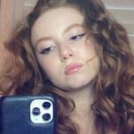 Francesca Capaldi Instagram - Me in the middle of my zoom class...🖤