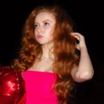 Francesca Capaldi Instagram - Will you accept this rose? 🥀🤍