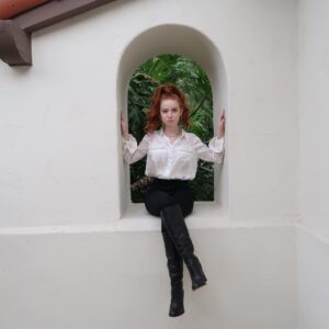 Francesca Capaldi Instagram - Veni Vidi Amavi 🤍🖤💭