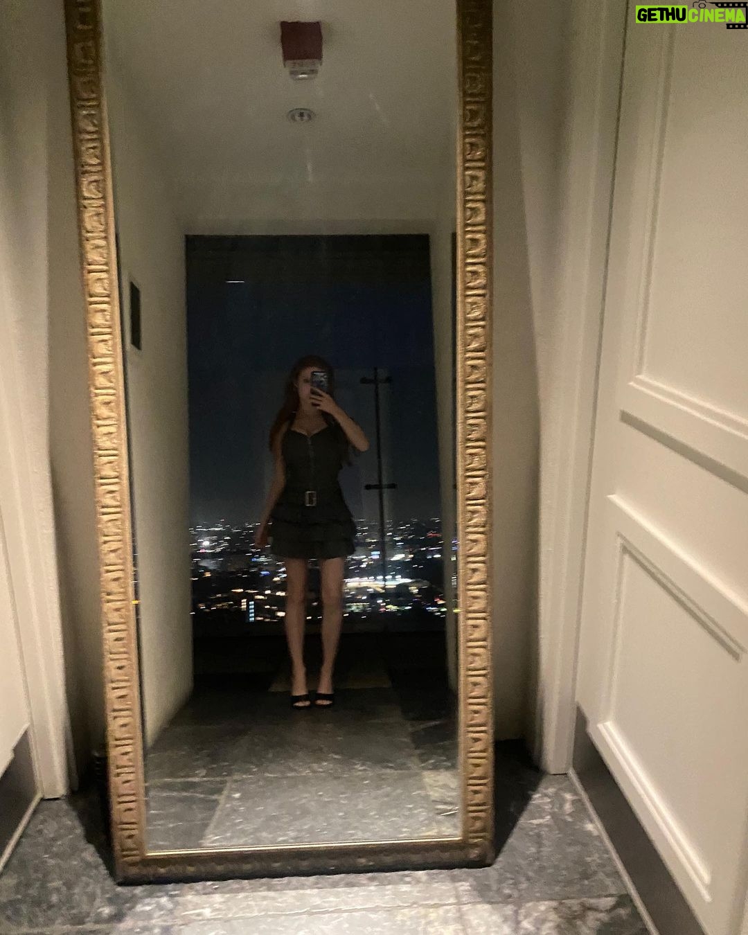 Francesca Capaldi Instagram - LA nights