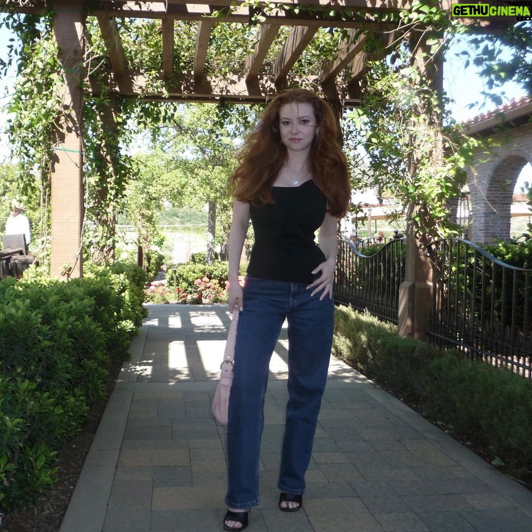 Francesca Capaldi Instagram - Luv to luv u