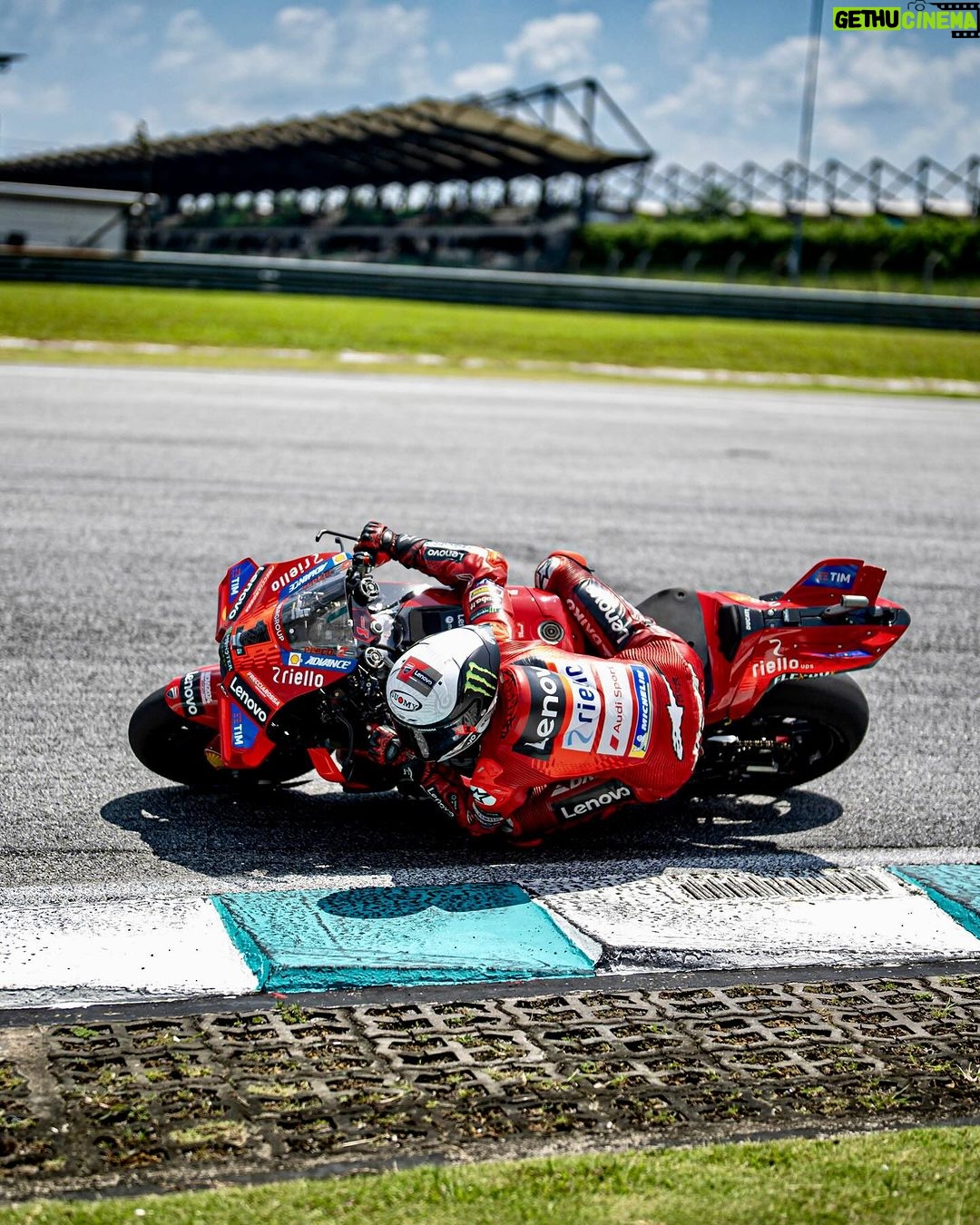 Francesco Bagnaia Instagram - I mean… 🤤 See you in Qatar #Go1Free