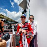 Francesco Bagnaia Instagram - A rock and roll pole position, a slightly off-beat Sprint, but that’s ok 🎸🤟🏻 #Go1Free Sepang Circuit