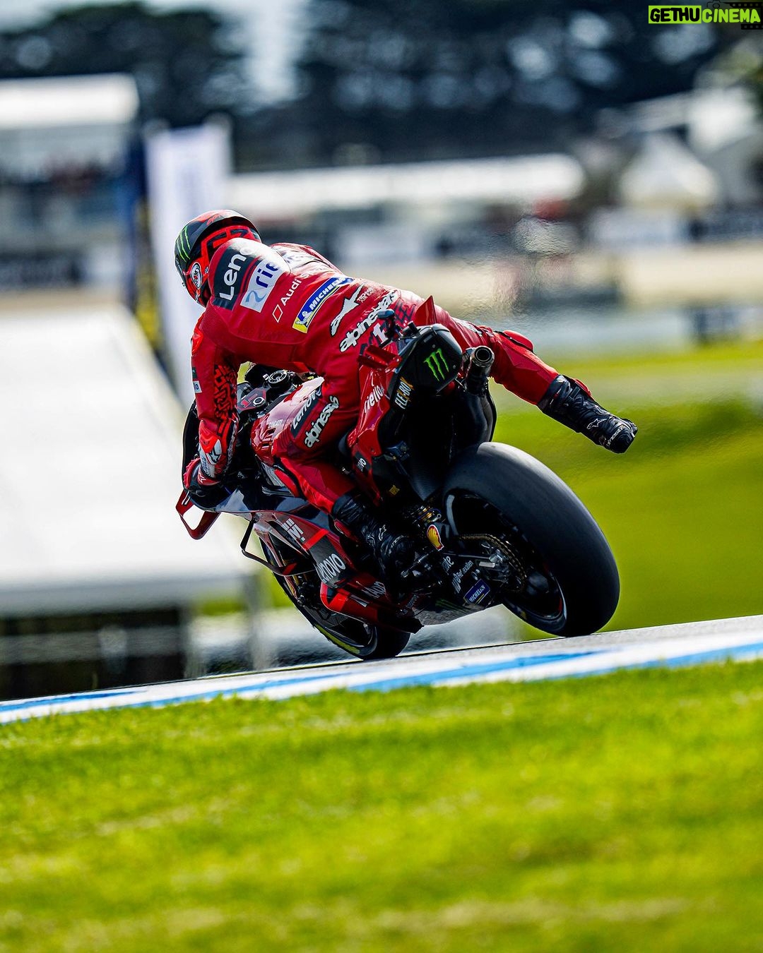 Francesco Bagnaia Instagram - It will be a long Friday night, again, but we will get there, again 🤟🏻 #Go1Free Phillip Island Grand Prix Circuit