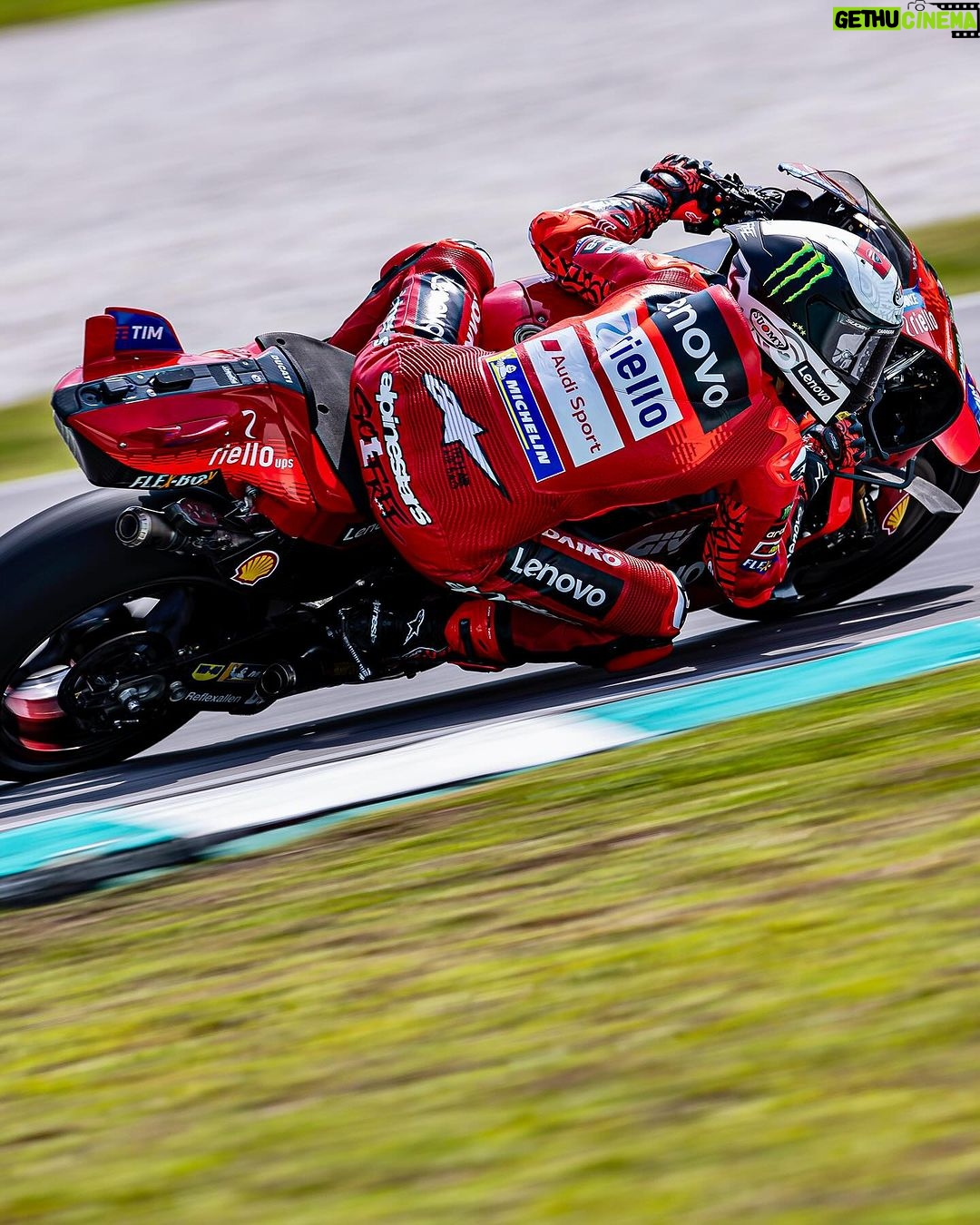 Francesco Bagnaia Instagram - I missed you like crazy 🫠 #Go1Free Sepang International Circuit