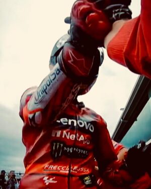 Francesco Bagnaia Instagram - 🇦🇺 Camera roll! 
Thanks guys for the cheers, we had a lot of fun 
#Go1Free