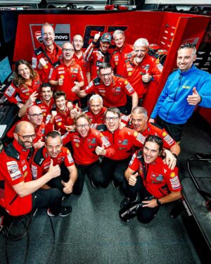Francesco Bagnaia Instagram - 🇦🇺 Camera roll! 
Thanks guys for the cheers, we had a lot of fun 
#Go1Free