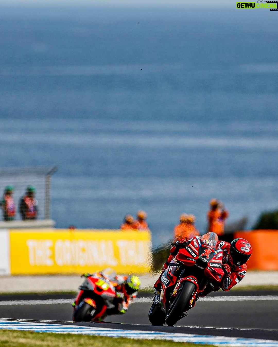 Francesco Bagnaia Instagram - It will be a long Friday night, again, but we will get there, again 🤟🏻 #Go1Free Phillip Island Grand Prix Circuit