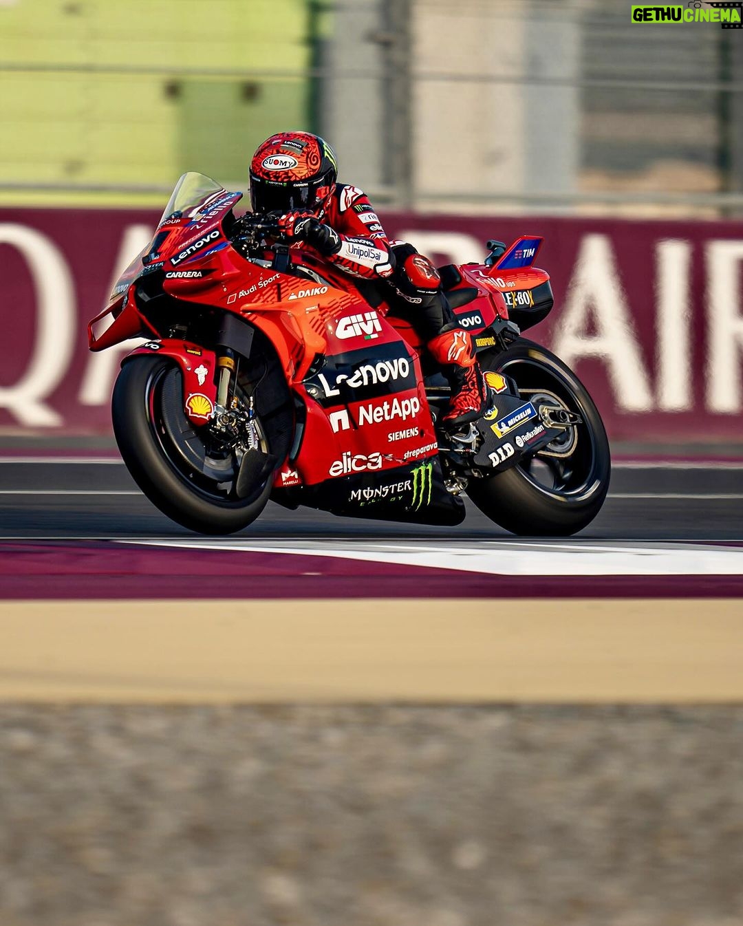 Francesco Bagnaia Instagram - All that was missing was the rain in the desert… ah no 😅 See you tomorrow 👊🏻 #Go1Free Losail International Circuit