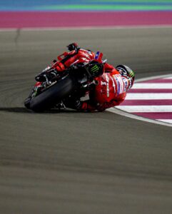 Francesco Bagnaia Instagram - How long until the premiere? 🎬🤟🏻 #Go1Free Losail International Circuit