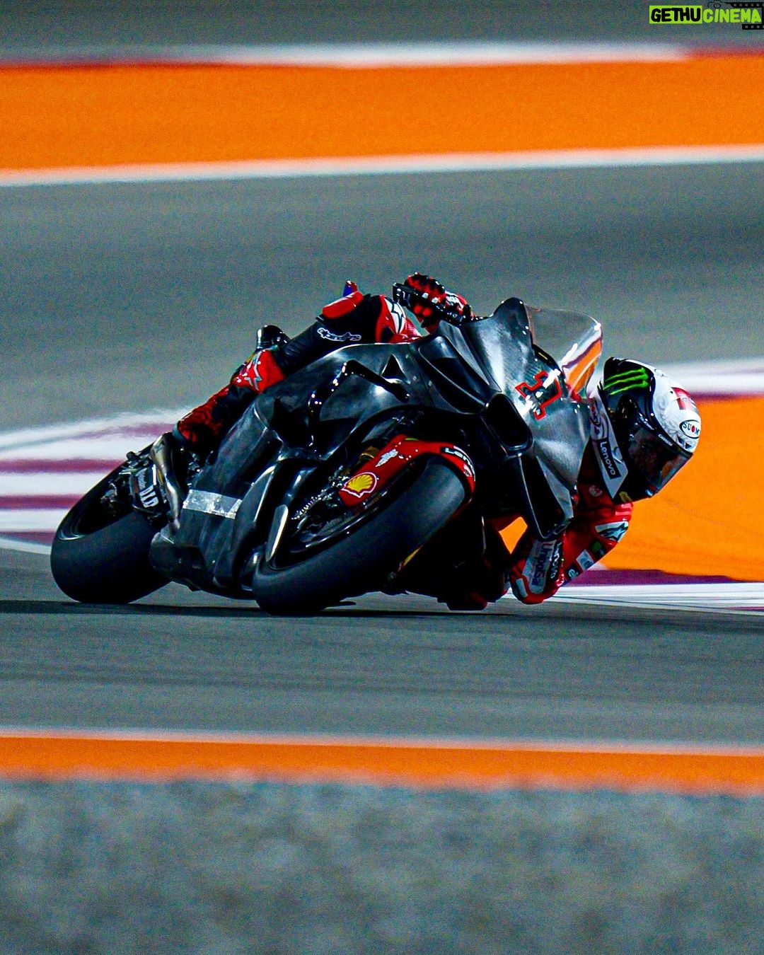 Francesco Bagnaia Instagram - There is a feeling 🔥 #Go1Free Losail International Circuit