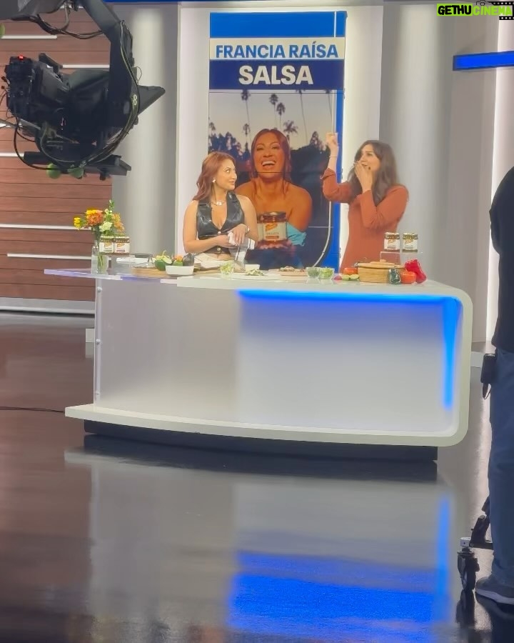 Francia Raísa Instagram - Salsa…with a side of life✨