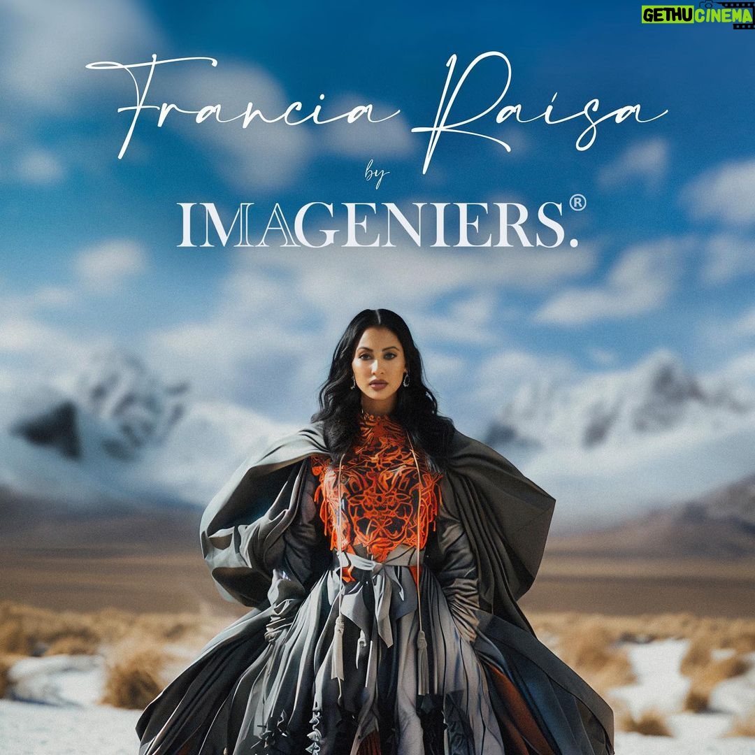 Francia Raísa Instagram - Estamos muy contentos de hacer este cuadro para nuestra querida @franciaraisa y lo nombramos “Etérea” gracias por la confianza! Se va esta pieza hasta Los Ángeles, California 🫶🏻 Fue un placer crear contigo Francia!