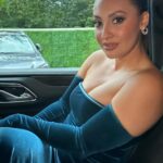 Francia Raísa Instagram - You’re looking at the new Hispanic Heritage Foundation’s Youth Awards Ambassador💁🏻‍♀️ Looking forward to working closely with @hispanicheritage this next year! Had a blast at the award show last night, thank you for passing the torch @itsmichaelcimino P.S. peep the clavicle she’s giving 😏 The Kennedy Center