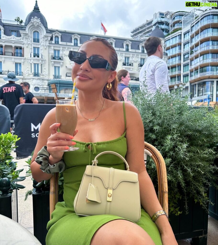 Francia Raísa Instagram - Happy girl in Europe 🇫🇷🇲🇨🇮🇹🇪🇸
