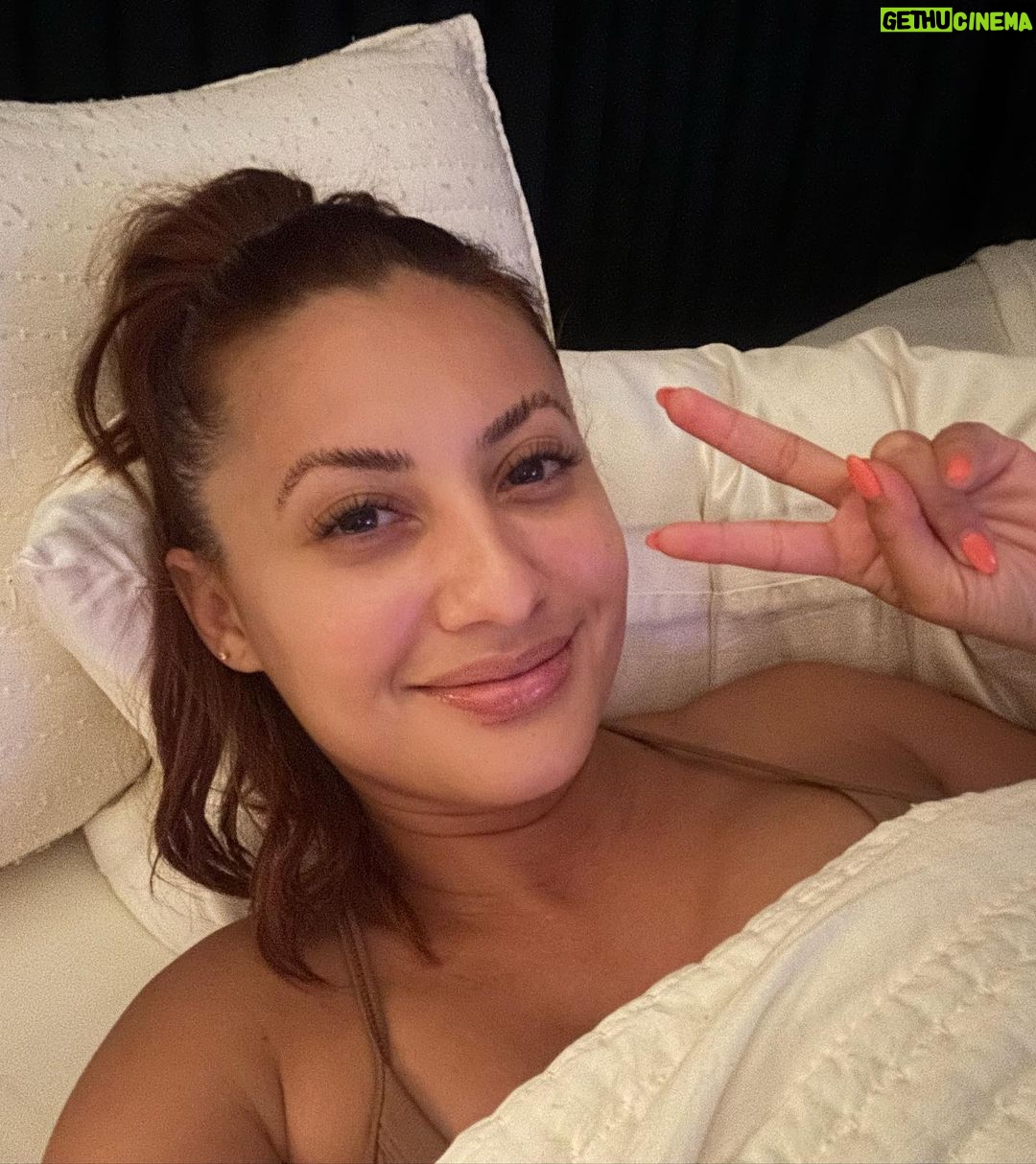 Francia Raísa Instagram - Happy girl in Europe 🇫🇷🇲🇨🇮🇹🇪🇸