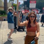 Francia Raísa Instagram - I need new episodes of my favorite shows and so do you! Support the WGA 🪧🫶🏼 #WGA #writerstrike2023