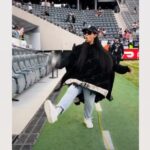 Francia Raísa Instagram - SPOOOORTS! Throwing it back to the opening @weareangelcity game ✨ We’re athletic in case you were wondering 😜
