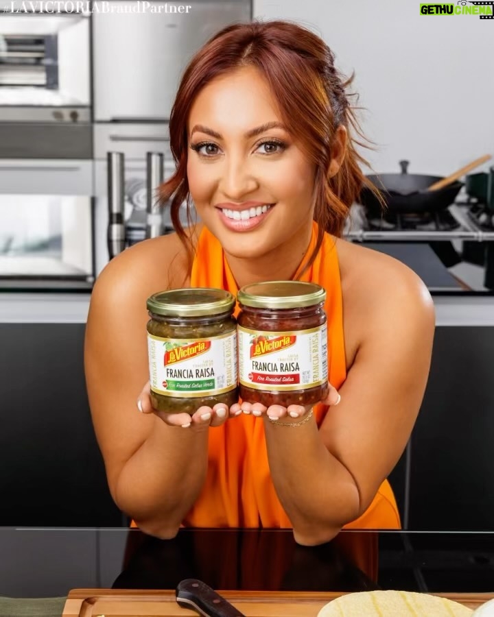Francia Raísa Instagram - #LAVICTORIABrandPartner Growing up there was always homemade salsa at the house. I didn’t realize how much I had it as part of my every meal until I moved out at 18 and realized I didn’t know how to cook Salsa was the first thing my mom taught me to make so I had to include her on this journey with me. It was definitely fun having her on set but damn did she have to embarrass me 🤣 Salsa will be BACK IN STOCK soon!!! #LAVICTORIAxFrancia #nobeefjustsalsa