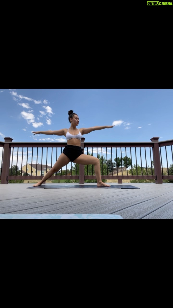 Francia Raísa Instagram - Proud of myself Pt.✌🏽🧘🏻♀️