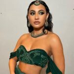 Francia Raísa Instagram - Last nights look for @lilly Diwali party. #loveandlight2022 ✨