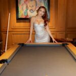 Francia Raísa Instagram – Francia en francia is a whole mood and she’s here to slay