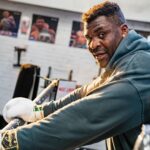 Francis Ngannou Instagram - Back to work 🎯 #JoshuaNgannou @gymshark London, United Kingdom