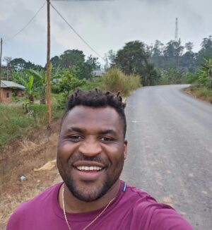 Francis Ngannou Instagram - Enjoying a walk in the exact same place that I spent most of my life, and a place that carries a lot of memories for me. 
#Batié #Djeudem
#nostalgia