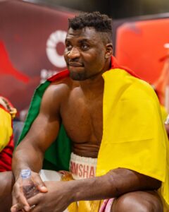 Francis Ngannou Instagram - Sorry guys I let you all down 😔 Today was a bad day in the office but tomorrow will be another day. Thank you all for the love ❤️