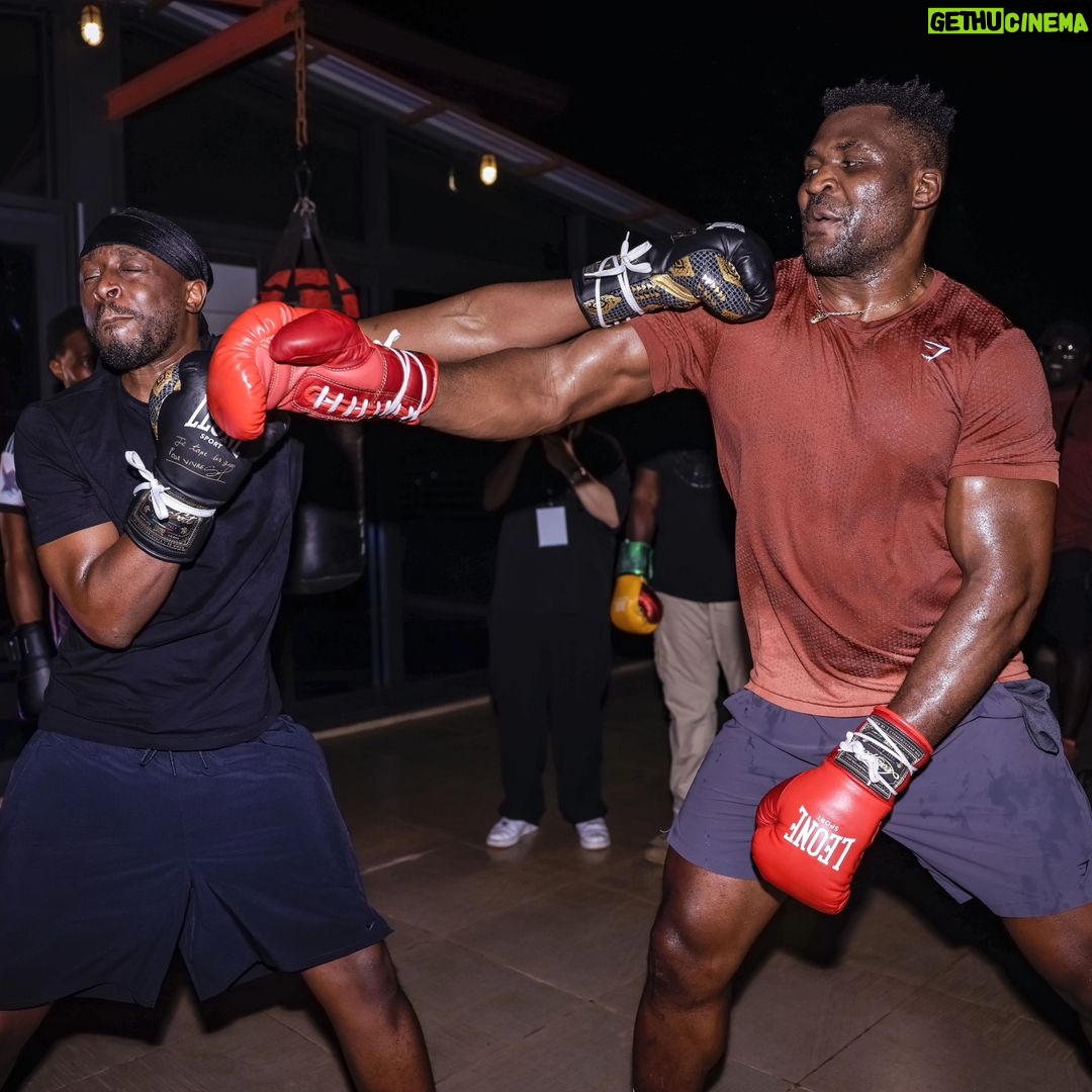 Francis Ngannou Instagram - I let @dadju punch me and he believes that he's the man for the job, stick in music bro, it's dangerous out here 🤣