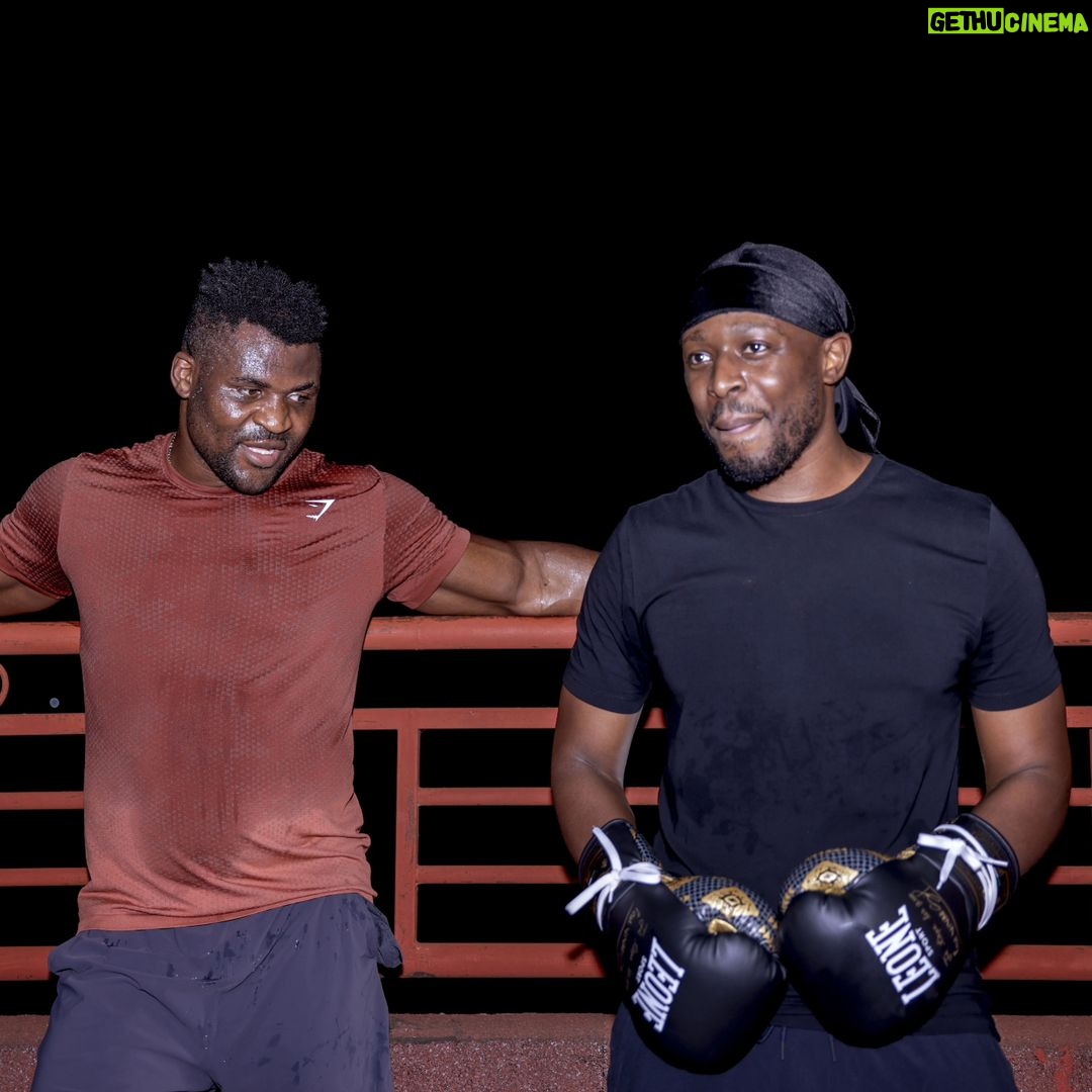 Francis Ngannou Instagram - I let @dadju punch me and he believes that he's the man for the job, stick in music bro, it's dangerous out here 🤣