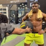 Francis Ngannou Instagram - My face when they said that I don’t belong in boxing.. Not born different, built different. @gymshark Riyadh, Saudi Arabia