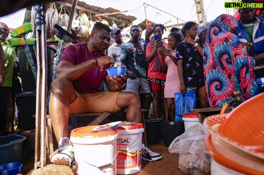 Francis Ngannou Instagram - The mandatory BHB the cameroon tradition breakfast wasn't easy to access this time as it used to be but it's mandatory 🤷🏾♂️. 🇨🇲😋 Yaoundé, Cameroon