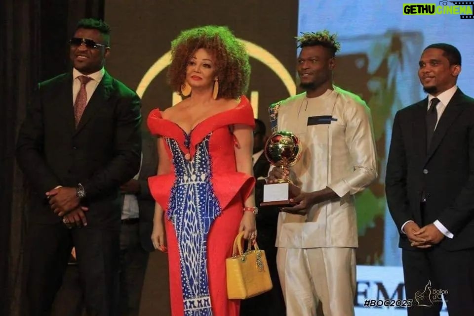 Francis Ngannou Instagram - What an amazing night yesterday at the cameroon BALLON D'OR!!! Thank you to the FECAFOOT président @samueletoo for giving new life to our national team, to the local competitions, and to get cameroonians excited again around the game.