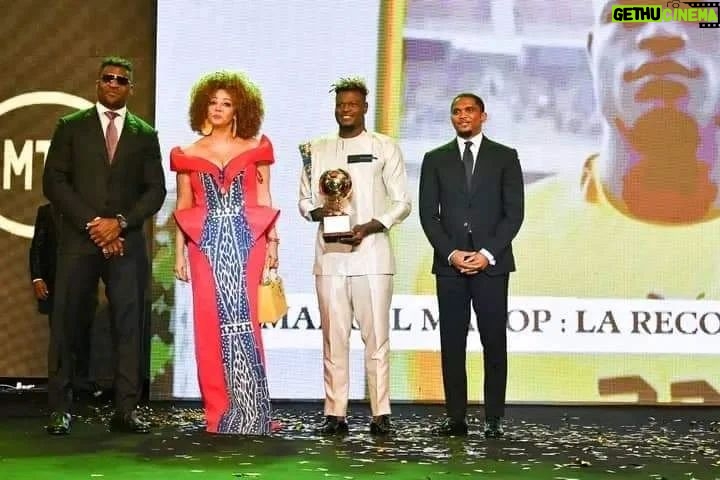 Francis Ngannou Instagram - What an amazing night yesterday at the cameroon BALLON D'OR!!! Thank you to the FECAFOOT président @samueletoo for giving new life to our national team, to the local competitions, and to get cameroonians excited again around the game.
