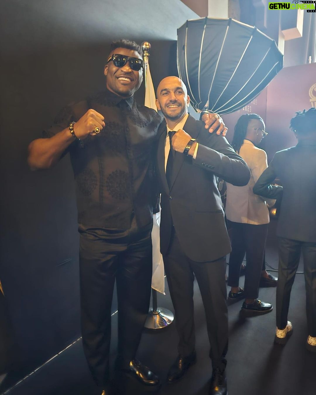 Francis Ngannou Instagram - It’s been 10 years since I left Morocco … I was there earlier this week having a great time with quality people at the @caf_online awards as I am a quality person myself 😜 It definitely feels different this time though - not to be running away, but to be embraced. Not to sleeping in the forest, but in 5 star hotels. The mystery of life is a beautiful thing to witness. Marrakech, Morocco