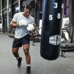 Francis Ngannou Instagram - Foundational work 🎯☝🏿 #JoshuaNgannou @gymshark