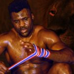 Francis Ngannou Instagram - Lion with experience never goes starving. Even when wounded, he always knows the tricks to feed himself 🦁 @fecafootofficiel @allezleslions_ Great win for our Lions today 🇨🇲 #AFCON