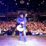 Franco Escamilla Instagram - Zúrich es de las ciudades más hermosas que he conocido, y el público no se quedó atrás en el show. Se los iba a poner en alemán, pero no conseguí traductor #Gaby 📸 @saulvazz X-TRA Haus der Musik