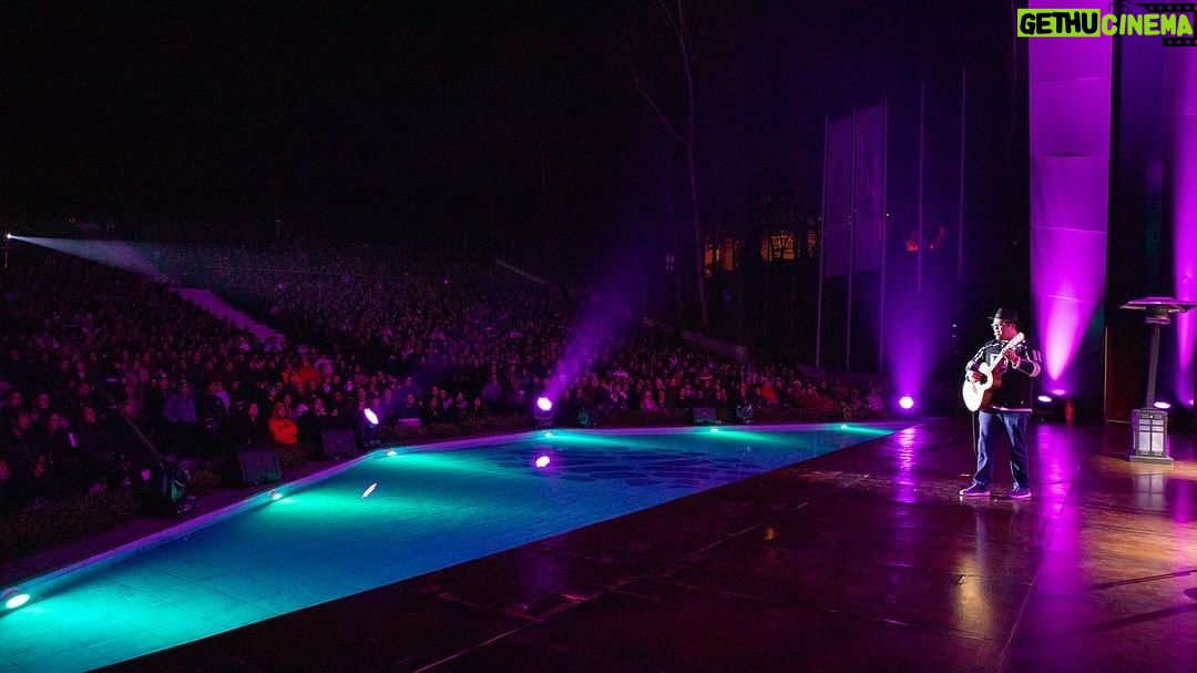 Franco Escamilla Instagram - Anoche en San Luis Potosí se vivió la magia, gracias a toda la familia por darnos una noche digna de cierre de año. #Gaby Teatro de la Ciudad